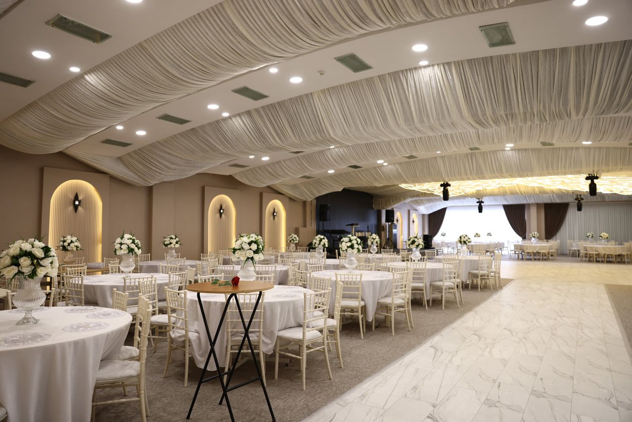 Wedding reception dance floor and lighting (mood image)